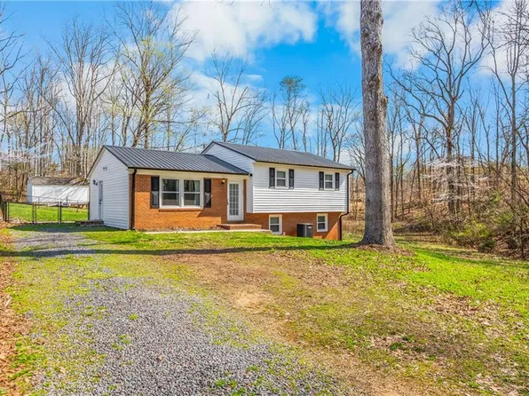 885 Tierney Dr, Lewisville, NC 27023