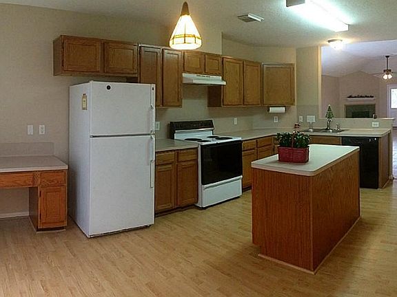 5th image of 223 Cape Conroe Dr