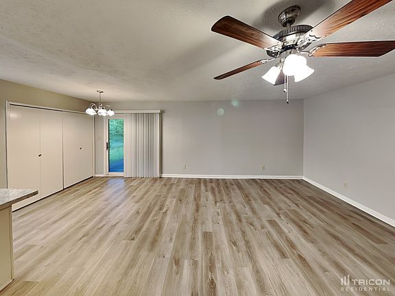 3rd image of 2350 Honeycomb Ct