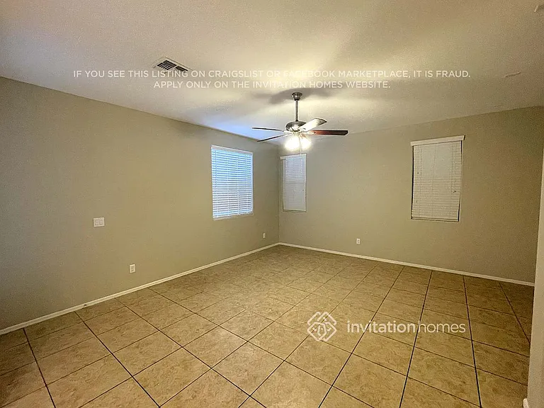 3810 E Chickadee Rd — Photo 3