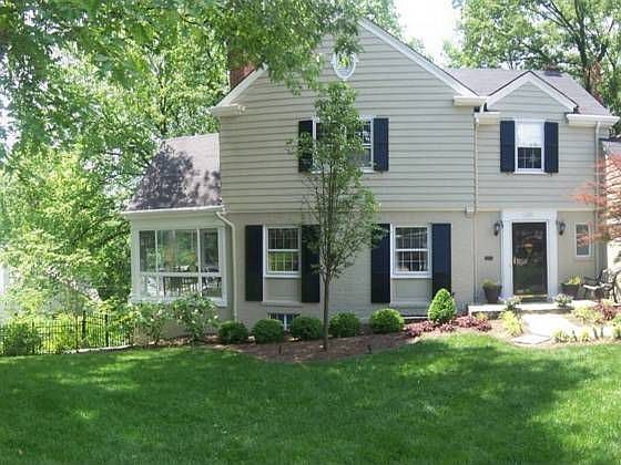 1st image of 1217 Cliff Laine Dr