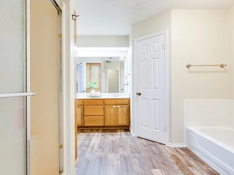 3438 Walnut Hill Dr — Photo 20