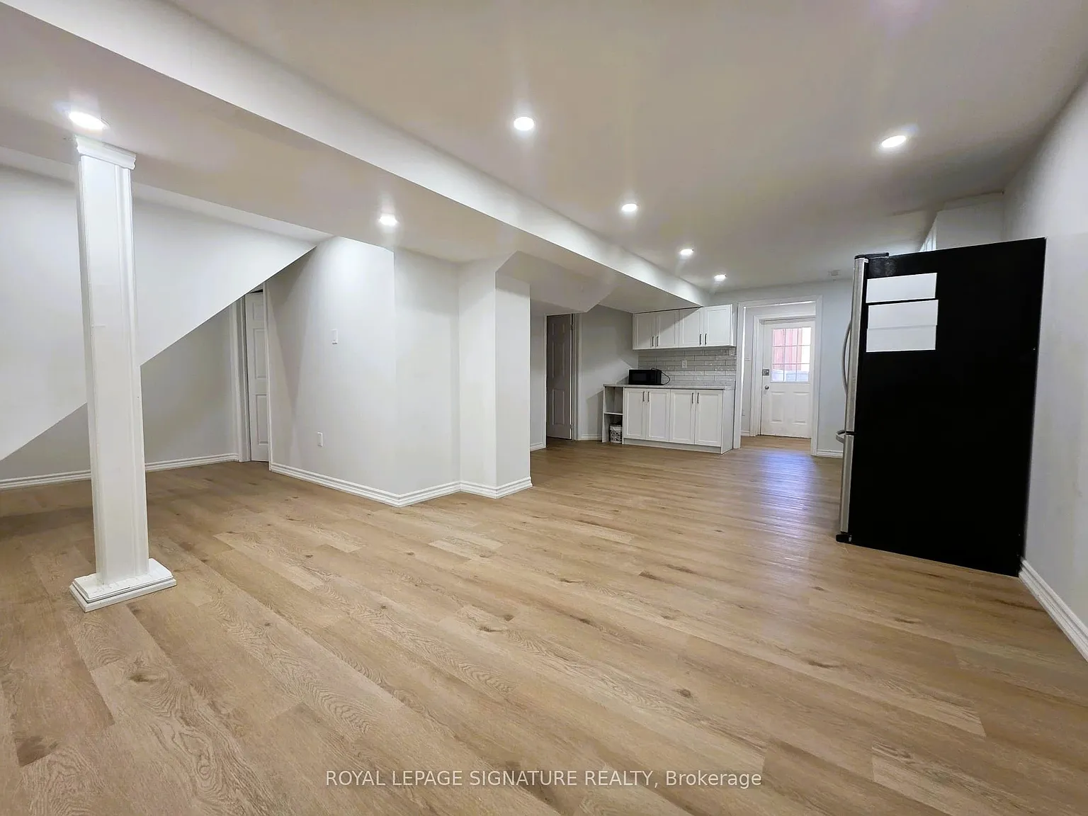 2 bed, $1,899 — Photo 4