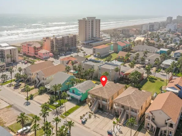 125 E Saturn Ln #4, South Padre Island, TX 78597