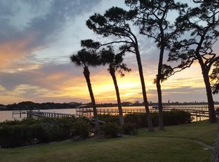 2307 Bayshore Rd, Nokomis, FL 34275