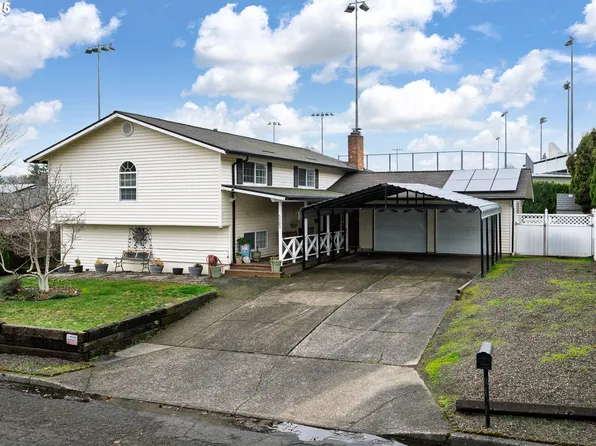 5503 SE Colony Cir, Milwaukie, OR 97267