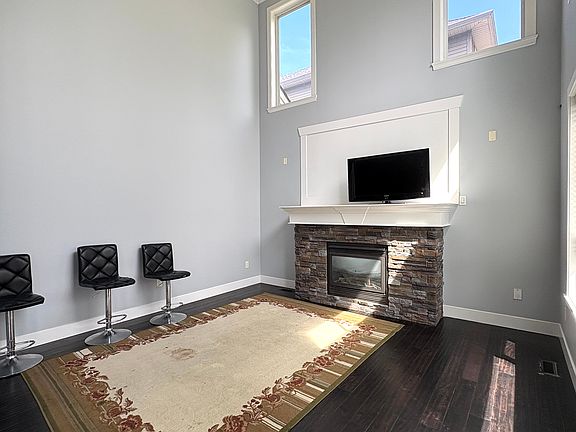 3rd image of 2364 Merlot Blvd
