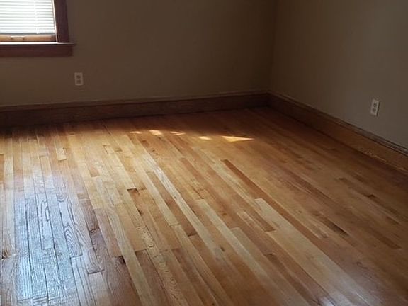 4th image of 2915 N 58th St