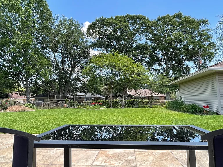 1543 Shawn Dr — Photo 14