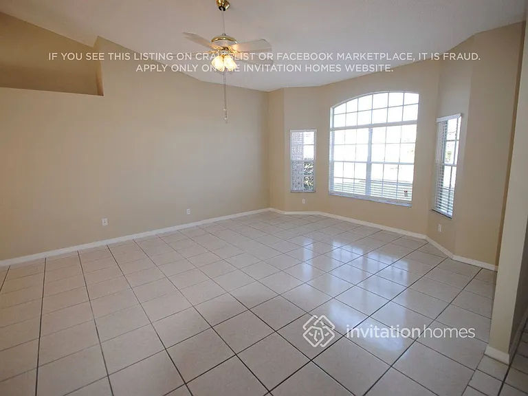 1440 Bradwell Dr — Photo 2