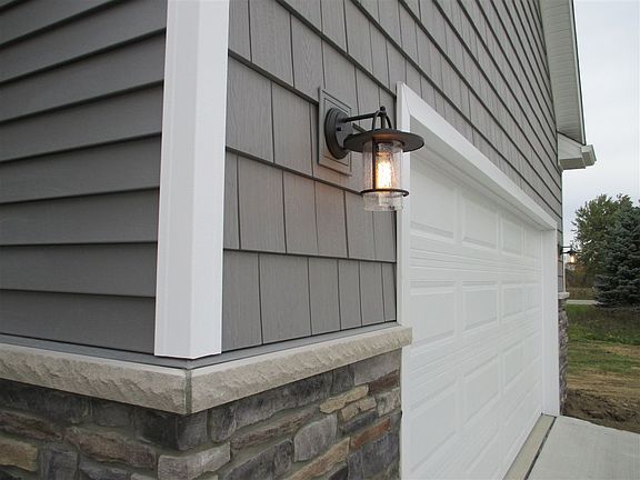 5th image of 13012 Lia Ct