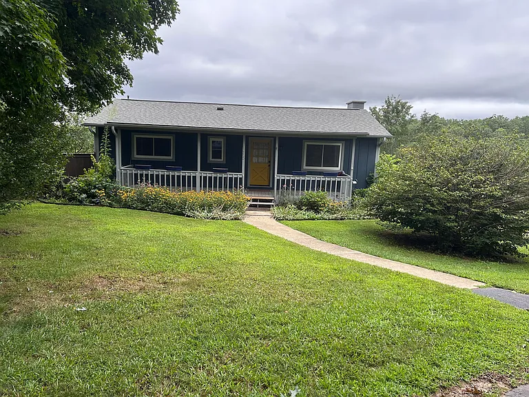 175 Youngs Cove Rd — Photo 9