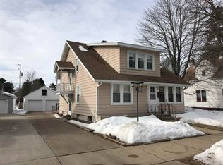 820 S 10th Ave, Wausau, WI 54401