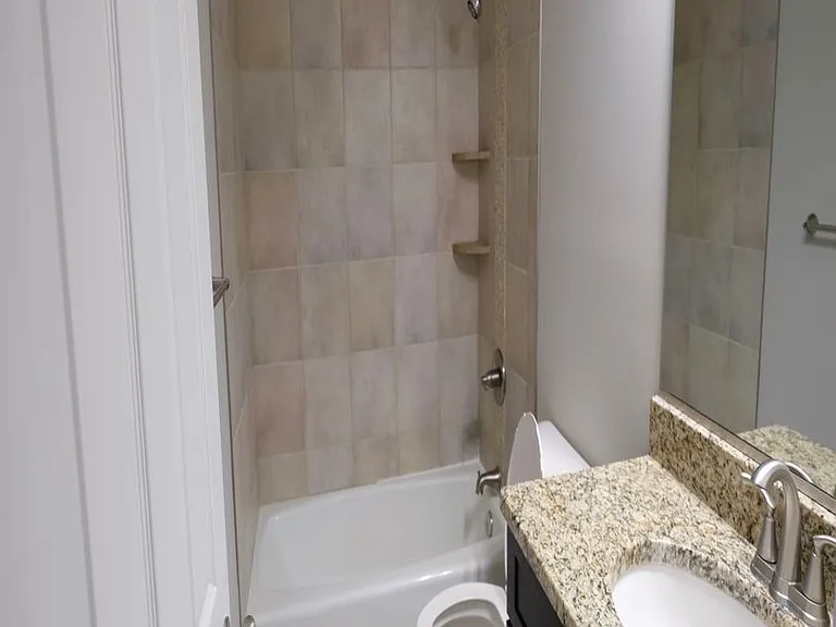 1307 Kingsridge Ct — Photo 7