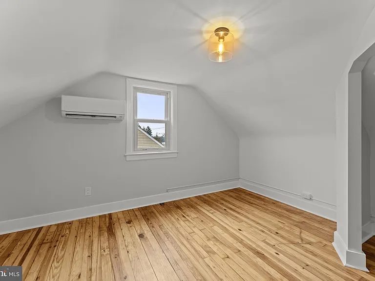 1818 Orange Rd — Photo 48