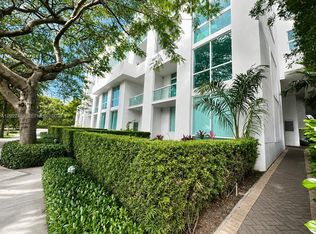 Terrazas, Miami, FL 33125