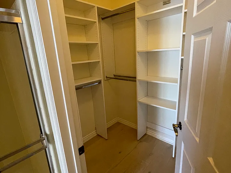 4165 Executive Dr #F401 — Photo 19