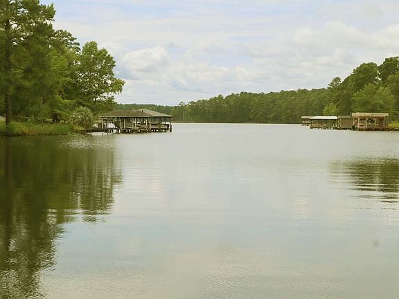 2nd image of 840 River Ridge Trl