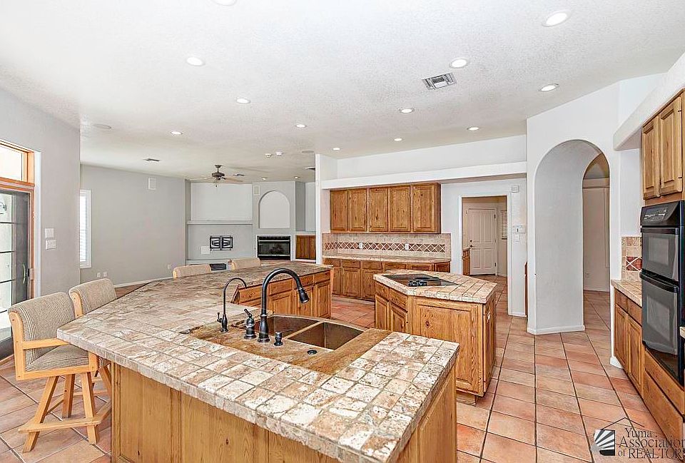 2289 S Sky View Way, Yuma, AZ 85365 | Zillow