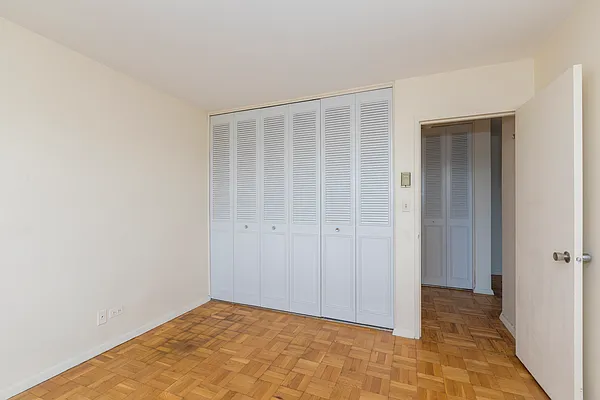 Sold by Keller Williams Realty Landmark | media 46