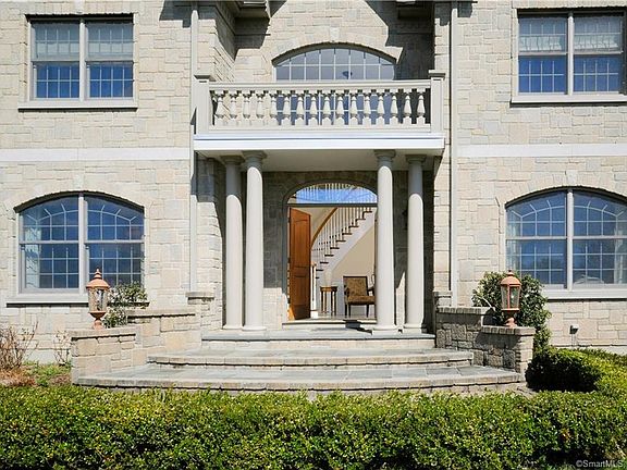 5th image of 22 Carriage Ln