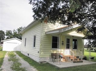 315 West St, Protivin, IA 52163