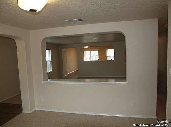Spare front room