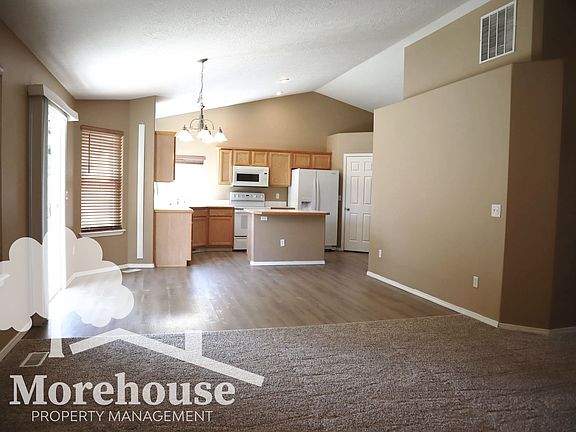 4th image of 17328 N Ronan Ave