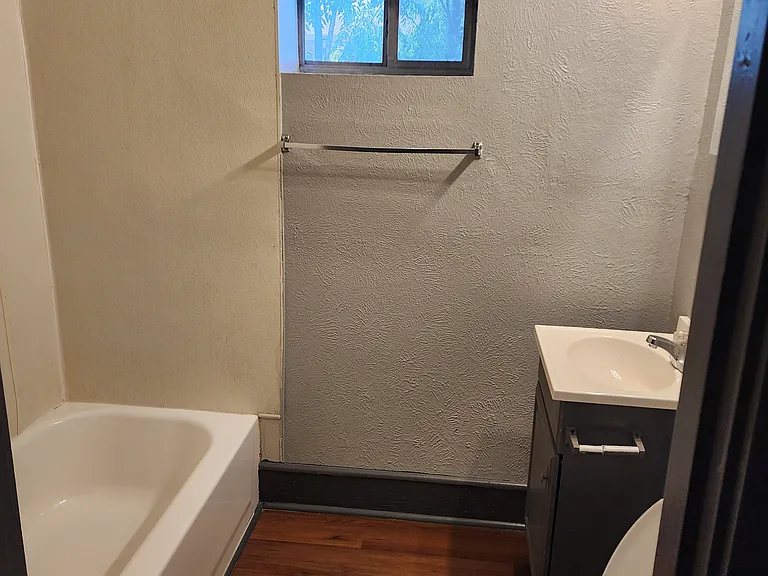 804 N Lancaster Ave #3 — Photo 25