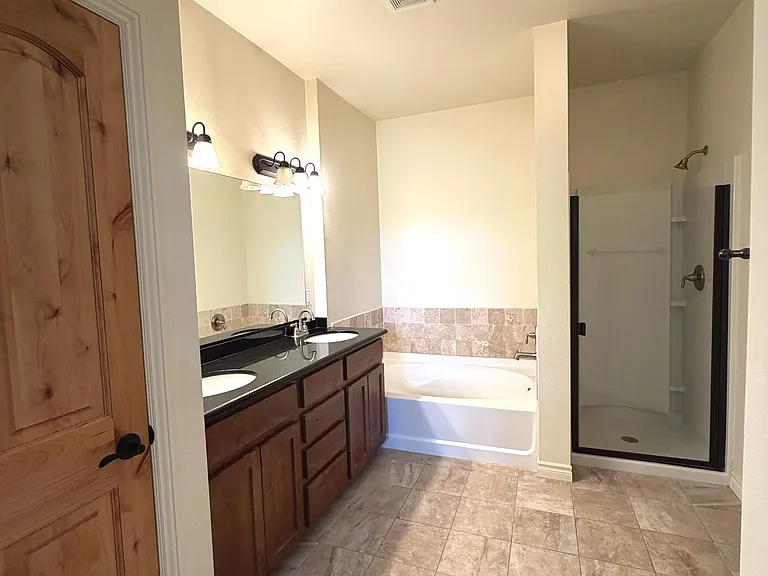 4672 W 20th Street Rd #17 — Photo 22