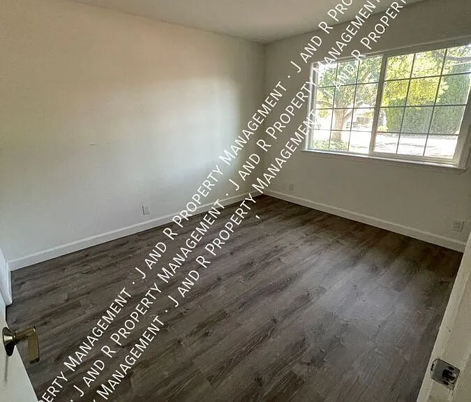 7515 Alma Vista Way — Photo 12