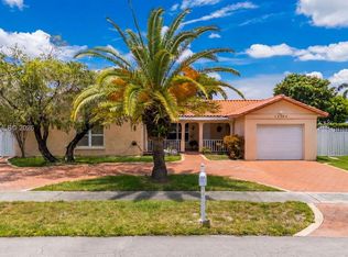 Country Lake Manors Sec 3, Hialeah, FL 33015
