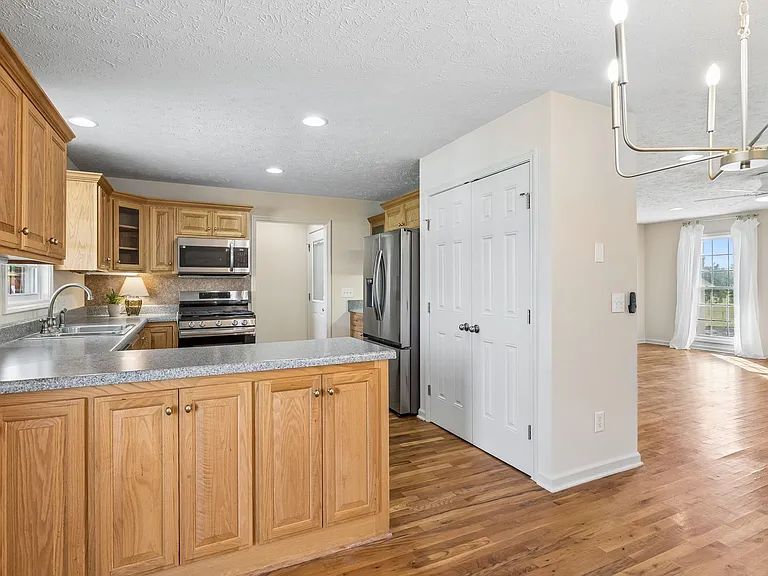7899 W Lick Creek Rd — Photo 20