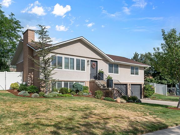 2nd image of 7825 S Dolphin Cir E