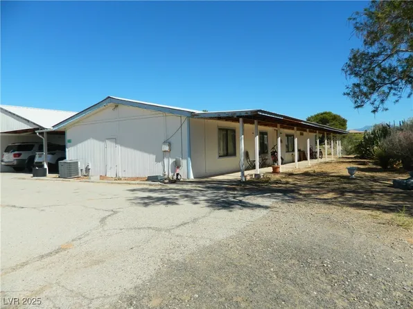 2770 Taylor St, Moapa Valley, NV 89021
