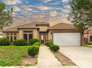 303 N 15th St, Hidalgo, TX 78557