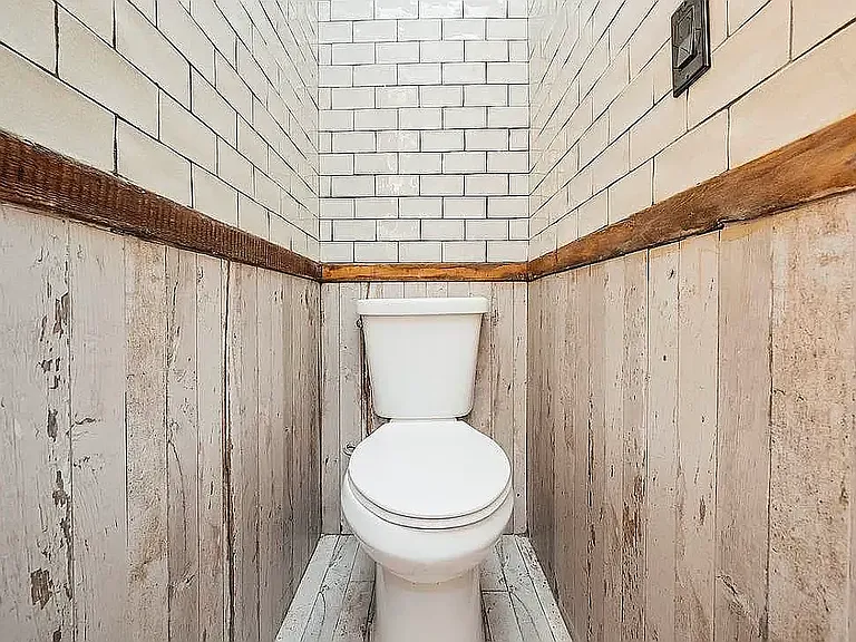208 Starr St #2A — Photo 6
