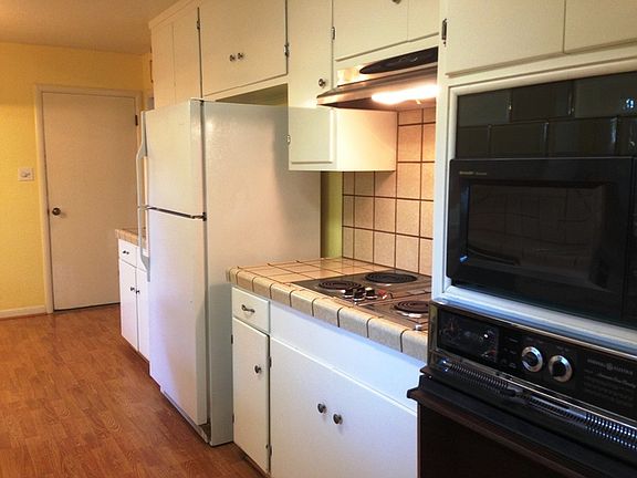 3rd image of 5898 Wymore Way
