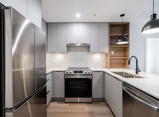 10778 138th St #405, Surrey, BC