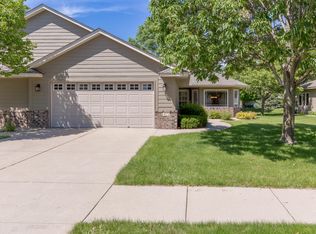 415 Independence St NE, New Prague, MN 56071