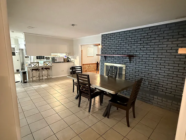 11201 Gulf Beach Hwy — Photo 5
