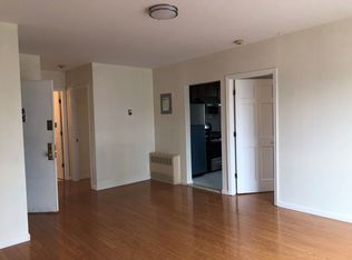 8245 164th St APT 6, Jamaica, NY 11432