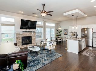1301 S 10th St, Adel, IA 50003
