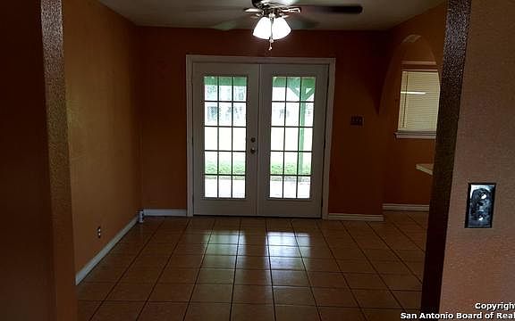5th image of 6211 Deaf Smith St