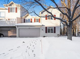 9180 Comstock Ln N, Maple Grove, MN 55311