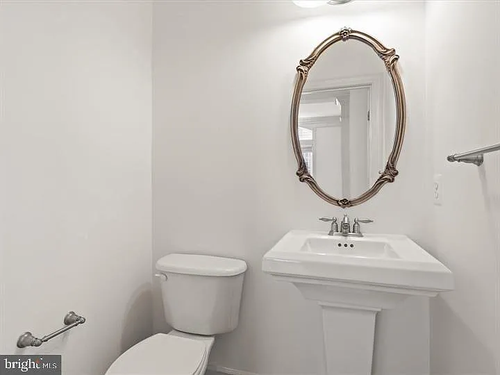 7980 Vigne Ct — Photo 13