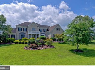 3 Apple Blossom Ln, Cream Ridge, NJ 08514