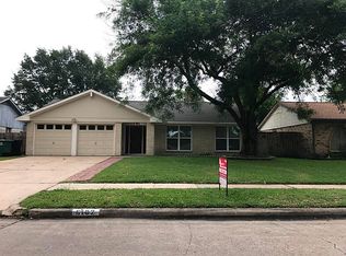 6102 Golden Forest Dr, Houston, TX 77092