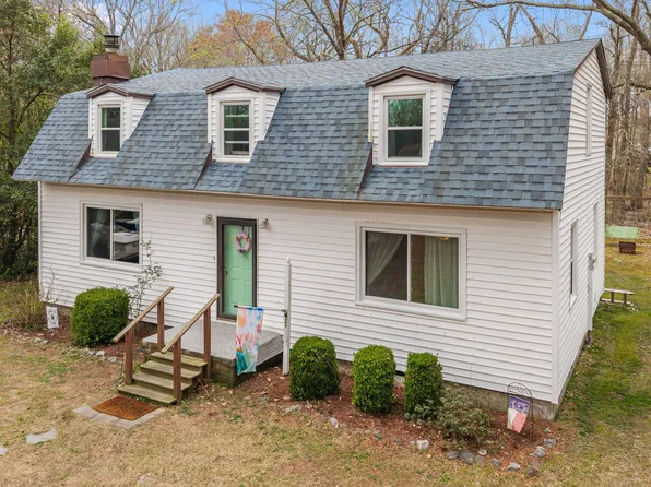 137 Anglers Cove Road, Hertford, NC 27944