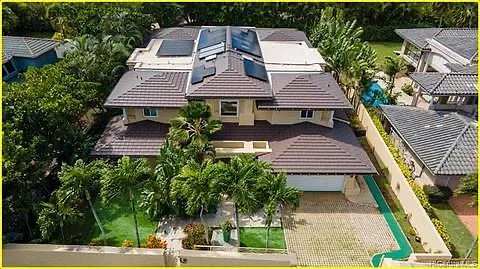 235 Portlock Rd — Photo 13
